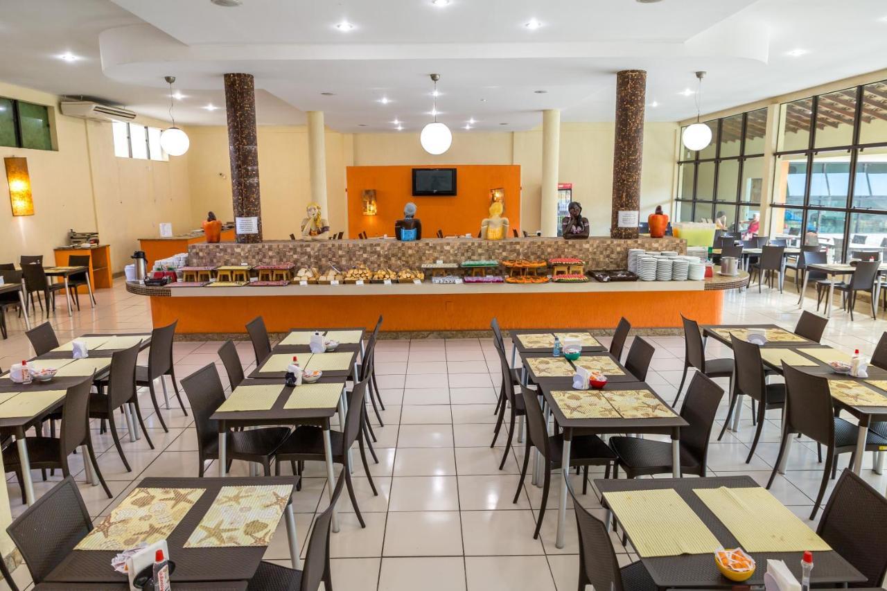 Hotel Beach Hills Порто Сегуро Екстериор снимка